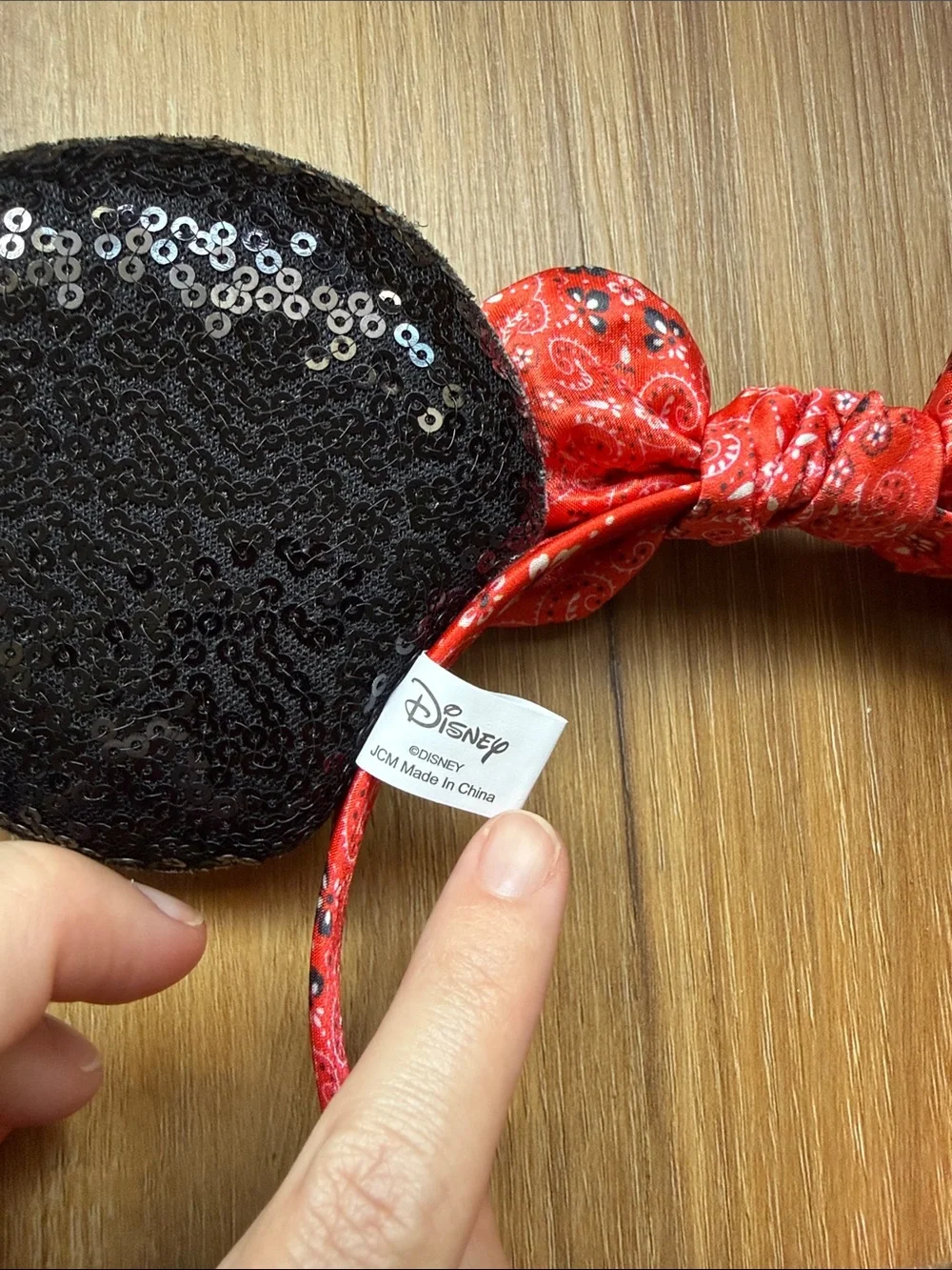 NWOT Disney Sequin Minnie Mouse Ear Headband with Red Bandana Bow